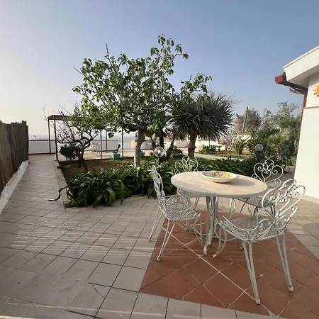 Sea View فيلة شينيسي